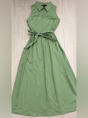 Maggy London|  midi green dress